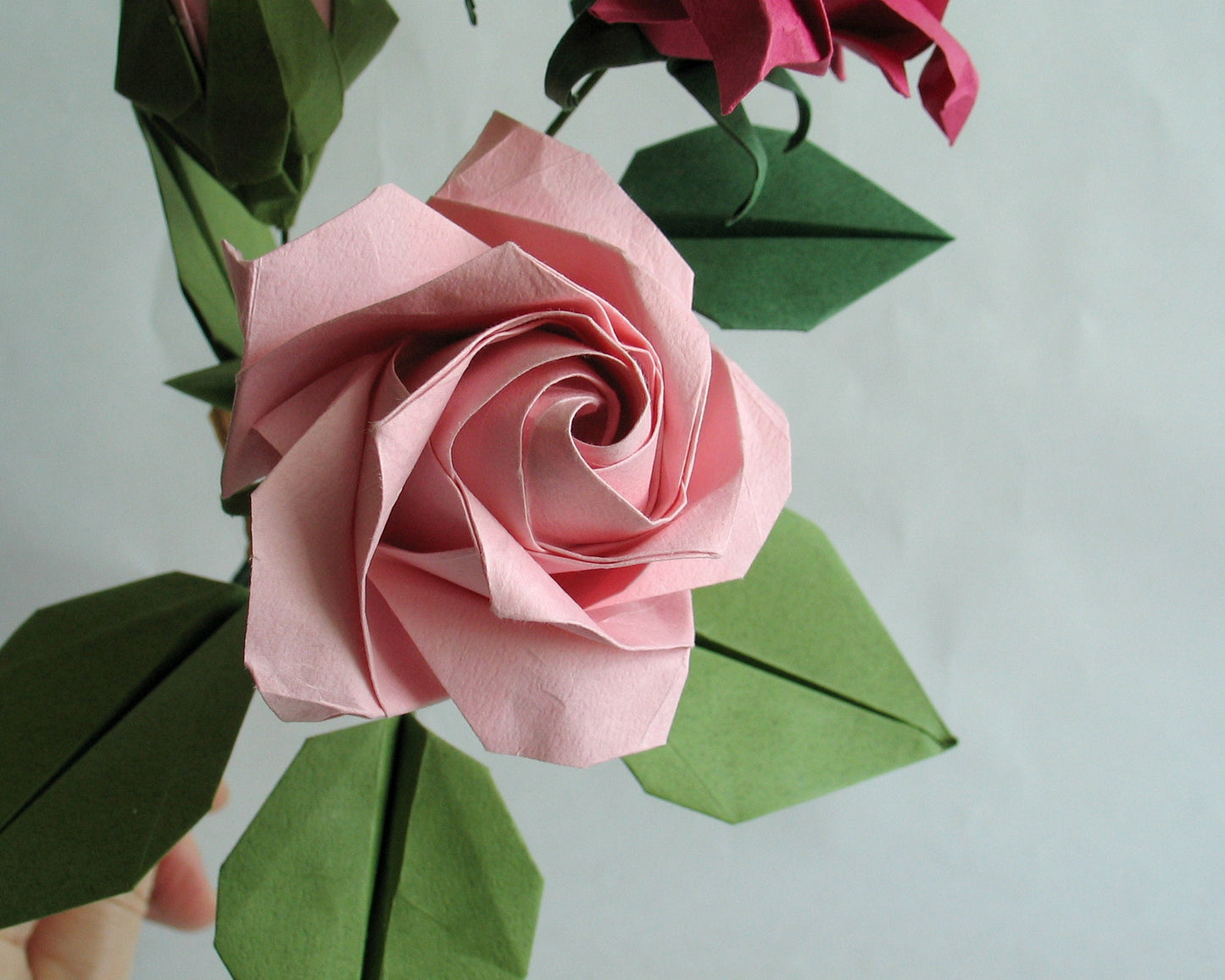 Pink Origami Rose, Magenta Paper Roses, Origami Rose Bouquet, Origami Decoration, Paper Flower Bouquet, Paper Anniversary, Wedding Flowers