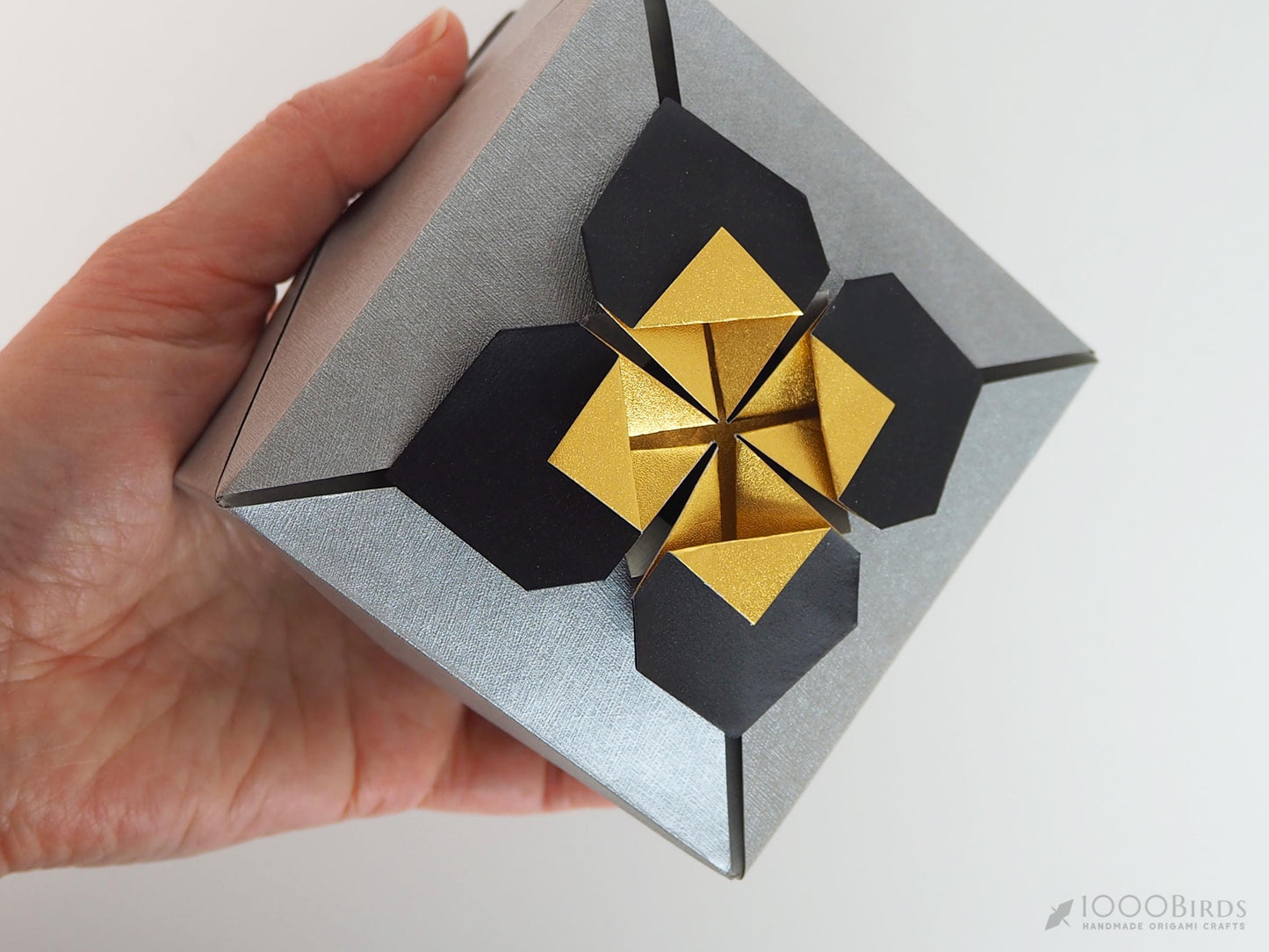 Eco-Friendly Christmas Gift Boxes – Red and Green or Gold, Silver and Black – Handcrafted Japanese Origami Box – For Holiday Gifts & Jewelry