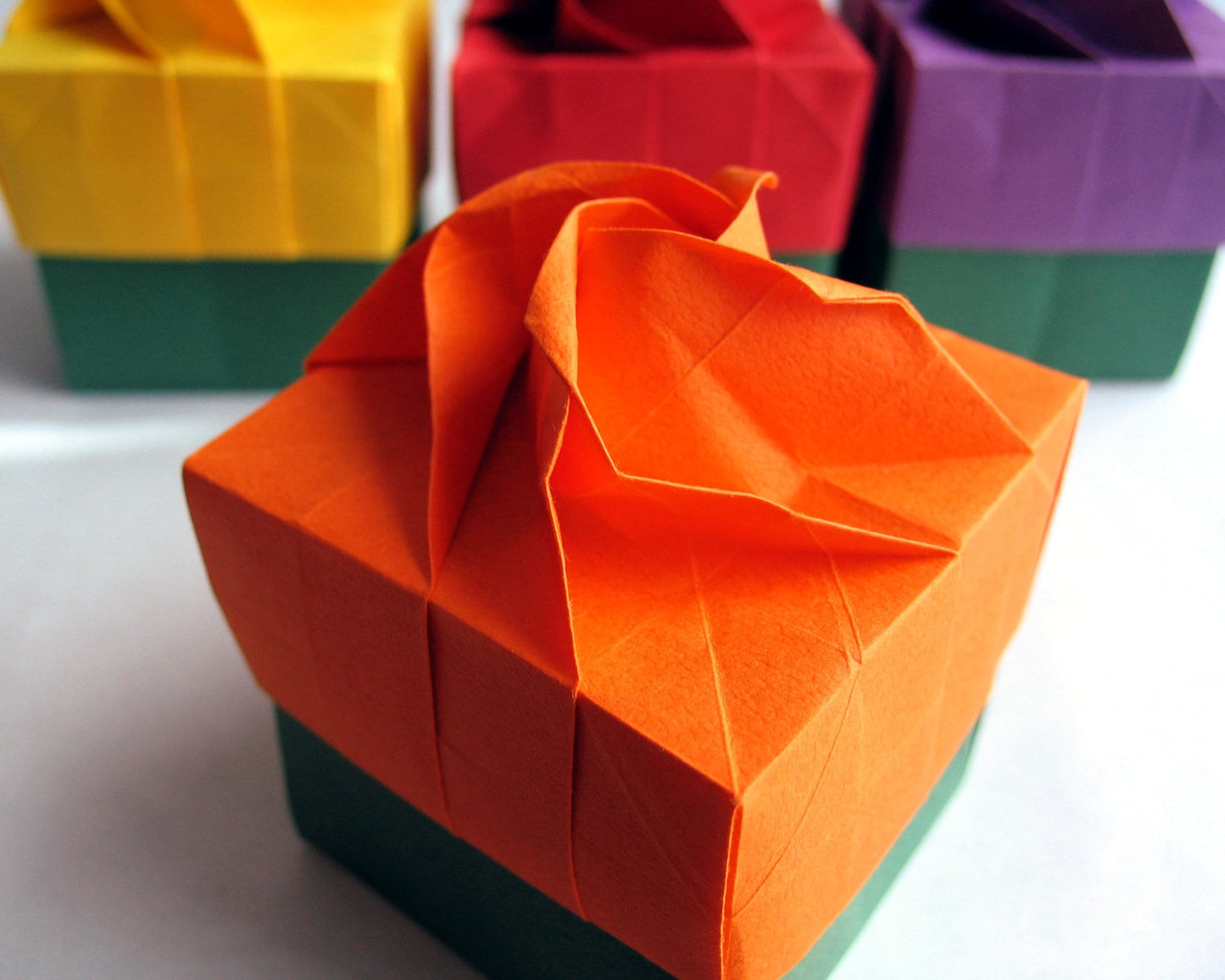 Origami Rose Gift Box: Handmade Japanese Paper Floral Decor