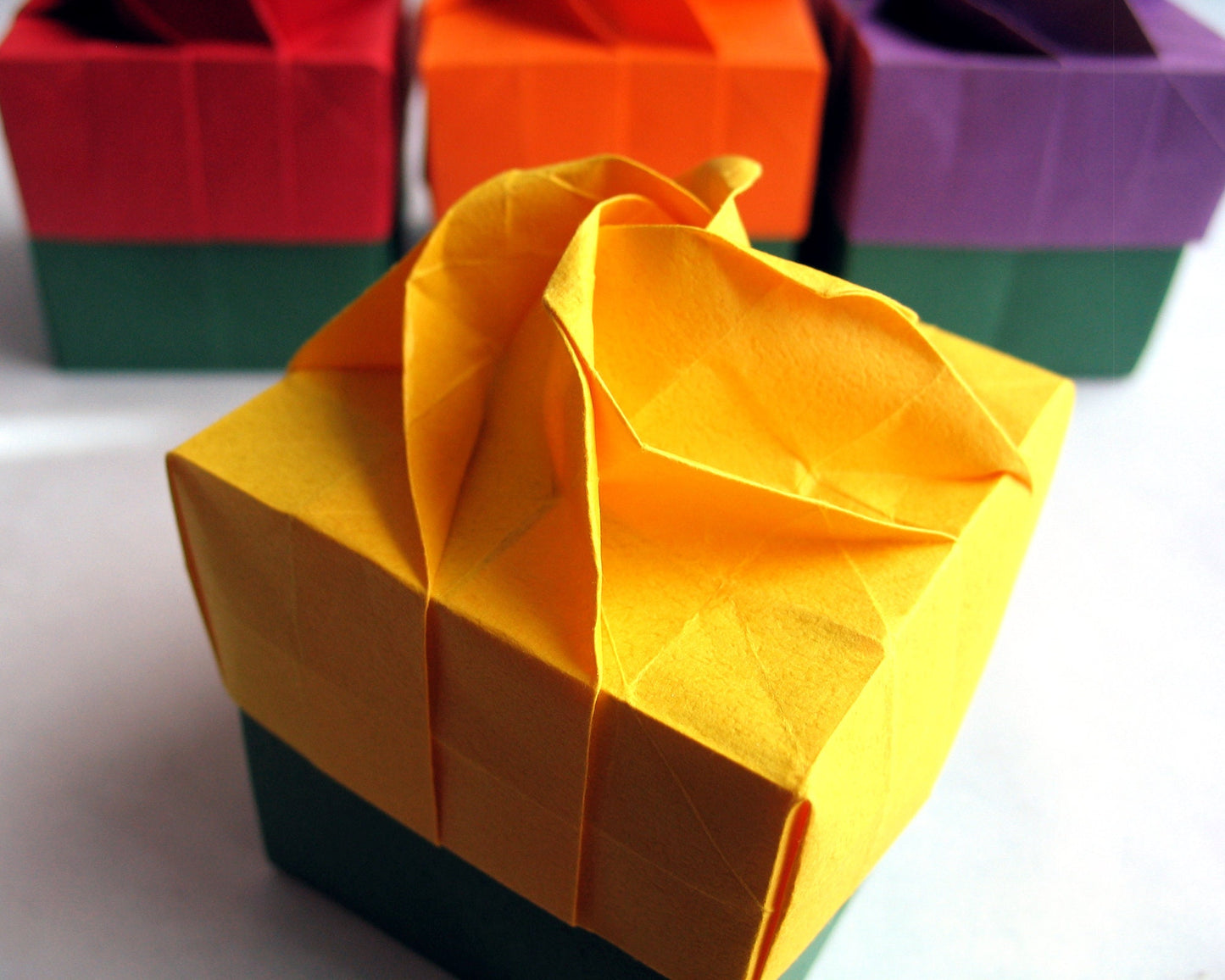 Origami Rose Gift Box: Handmade Japanese Paper Floral Decor