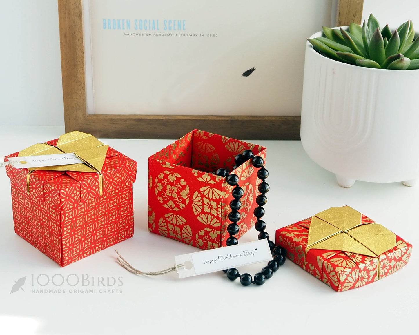Origami Heart Gift Box: Japanese Washi Paper, Red & Gold