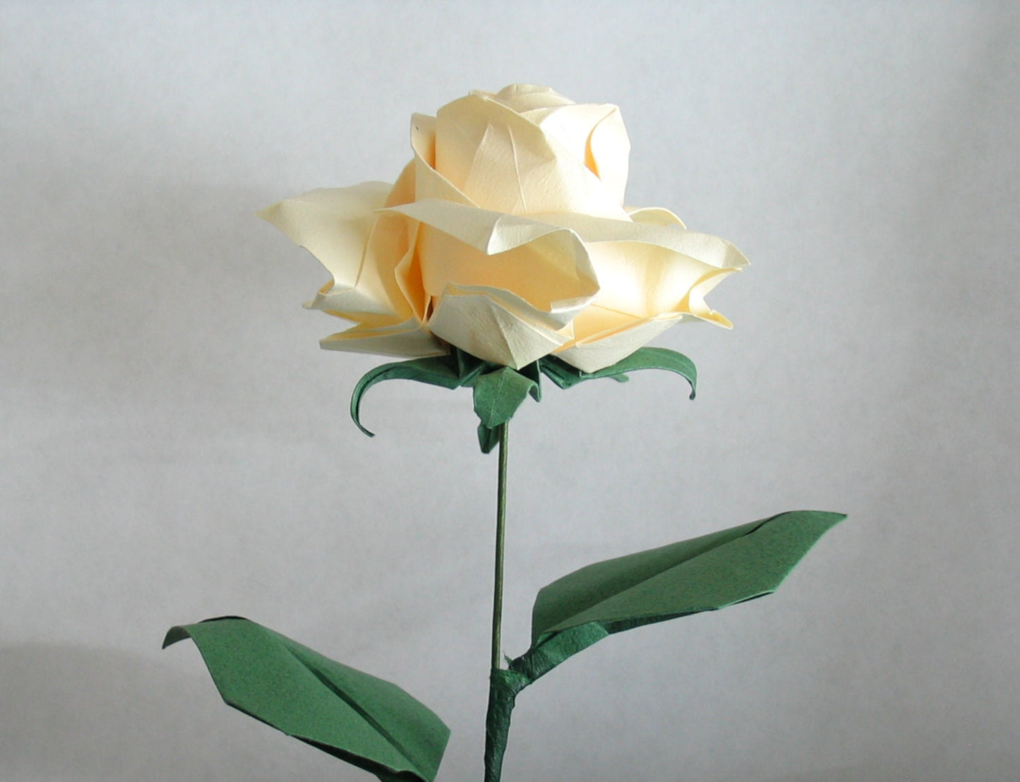 Origami Rose Bunch, Paper Rose Bunch, Flower Paper Bunch, Artificial Rose, Paper Flowers, Bunch Roses, Wedding Flowers, Home Decoration